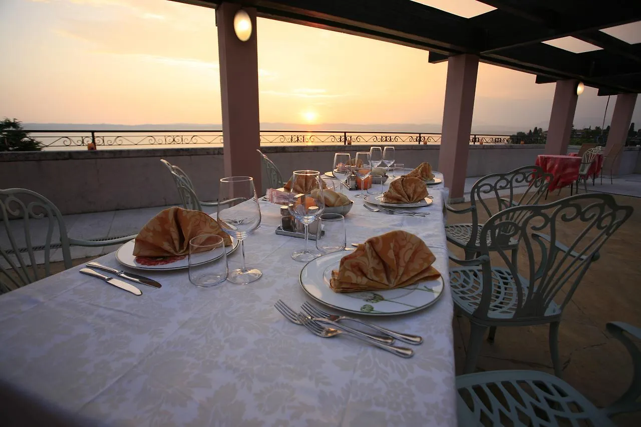 Hotel Catullo Sirmione 3*,